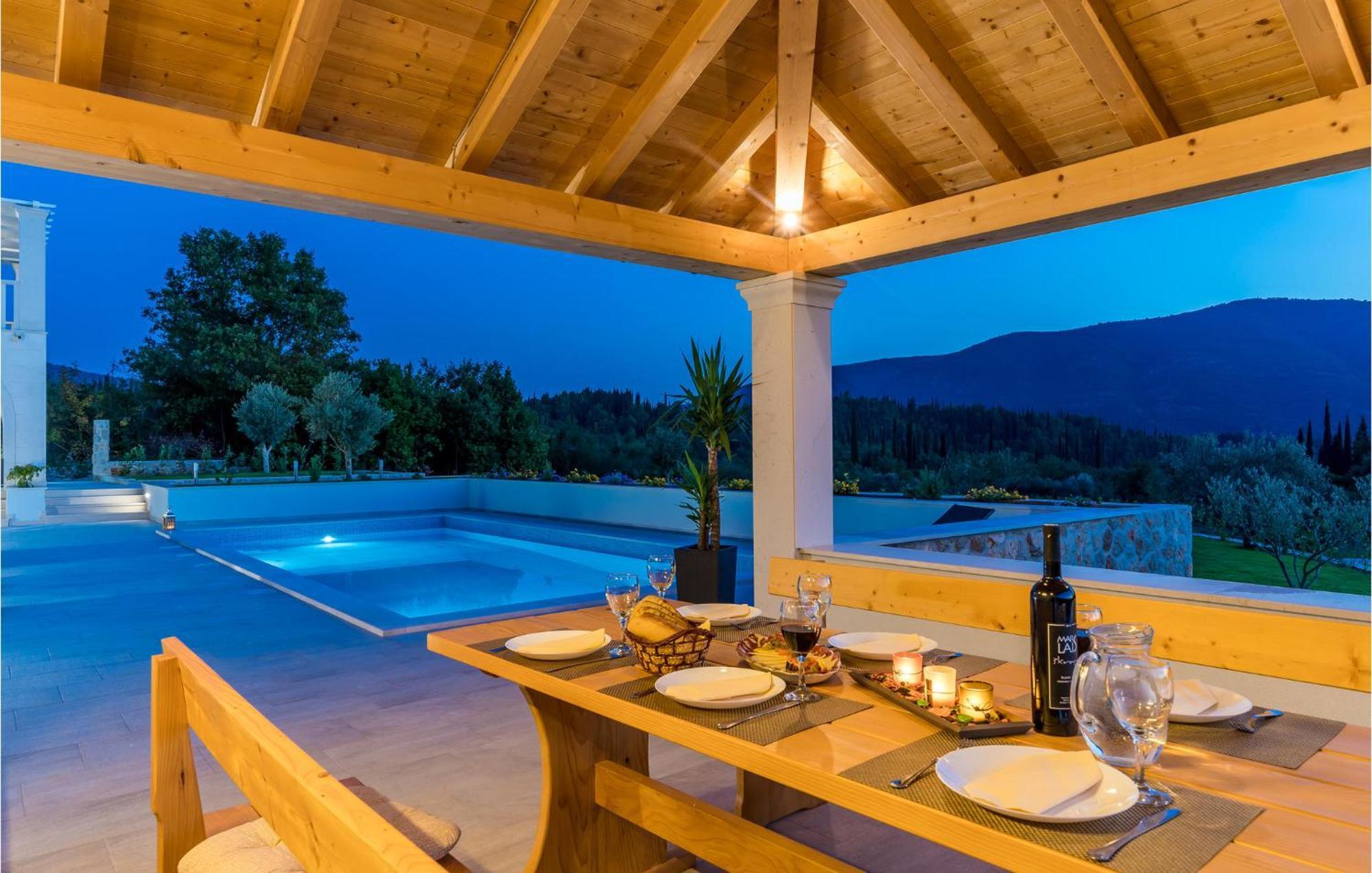 5 Bedroom Cozy Home In Gruda Exterior foto
